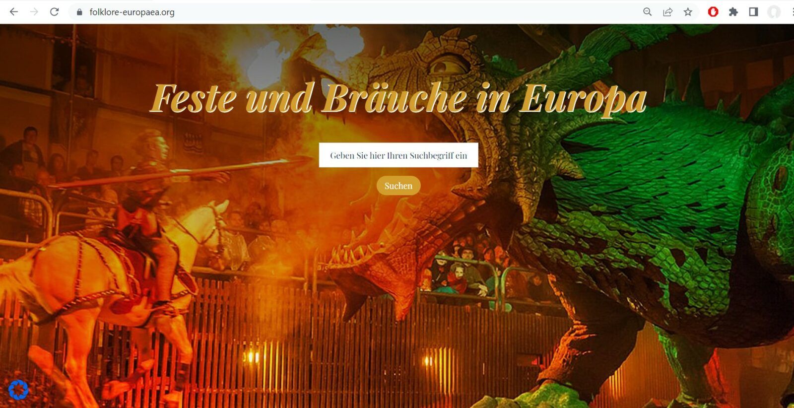Auf der Startseite der Datenbank www.folklore-europaea.org kann ein Suchbegriff eingegeben werden. Die Suche kann über einen Ort, im Jahresverlauf oder nach einem Fest oder Thema erfolgen.